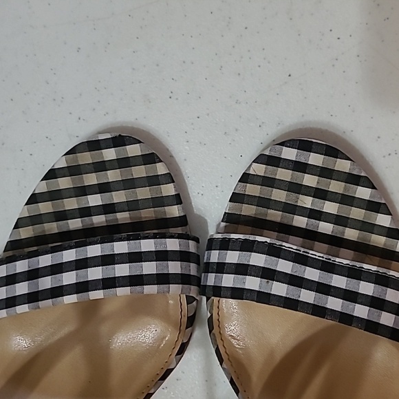 💥3/12 Lauren Conrad black & white "Girlfriend Gingham" heeled sandals size 9.5 - Picture 10 of 11